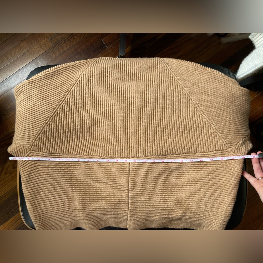 NWOT Lush Crossover Ribbed Sweater - Picture 5 of 5